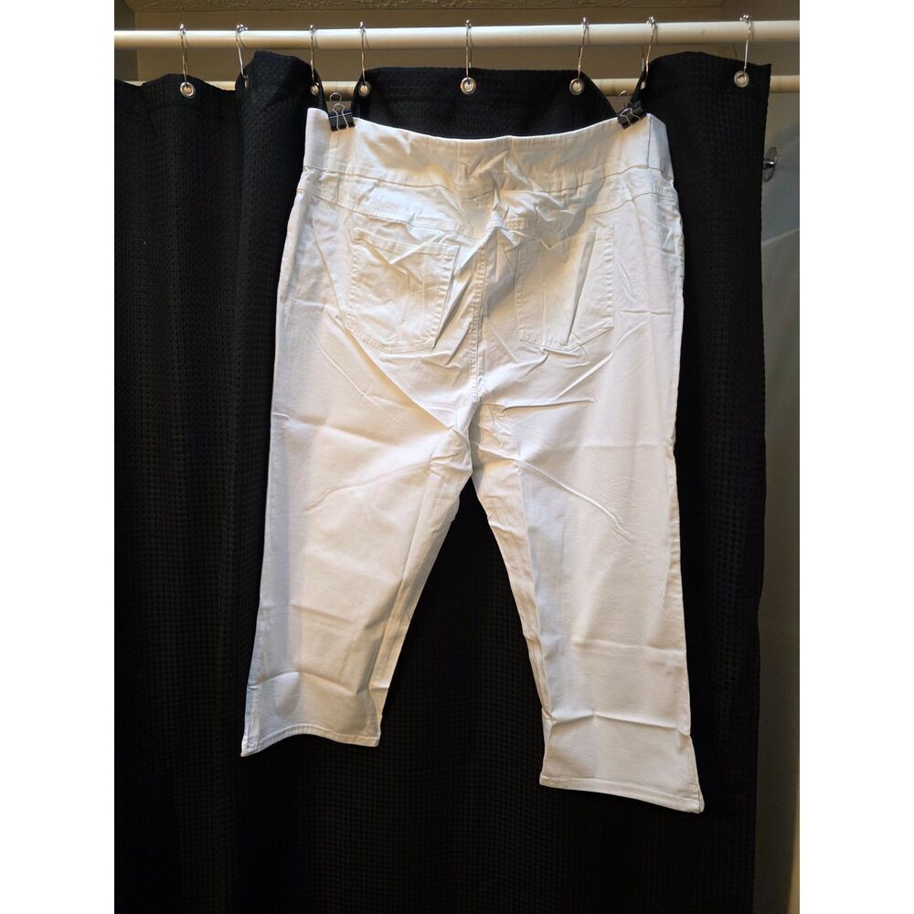 Woman  Within White Capri size 26 - Picture 2 of 9